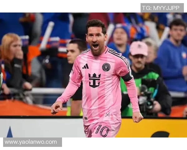 梅西引领足坛风潮，新赛季挑战更高荣誉展现传奇风采